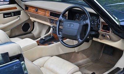 Lot 125 - 1994 Jaguar XJS V12 Convertible