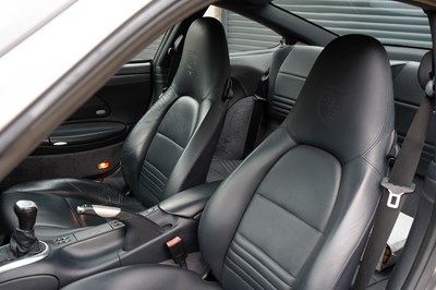 Lot 164 - 2003 Porsche 911 Carrera 4S