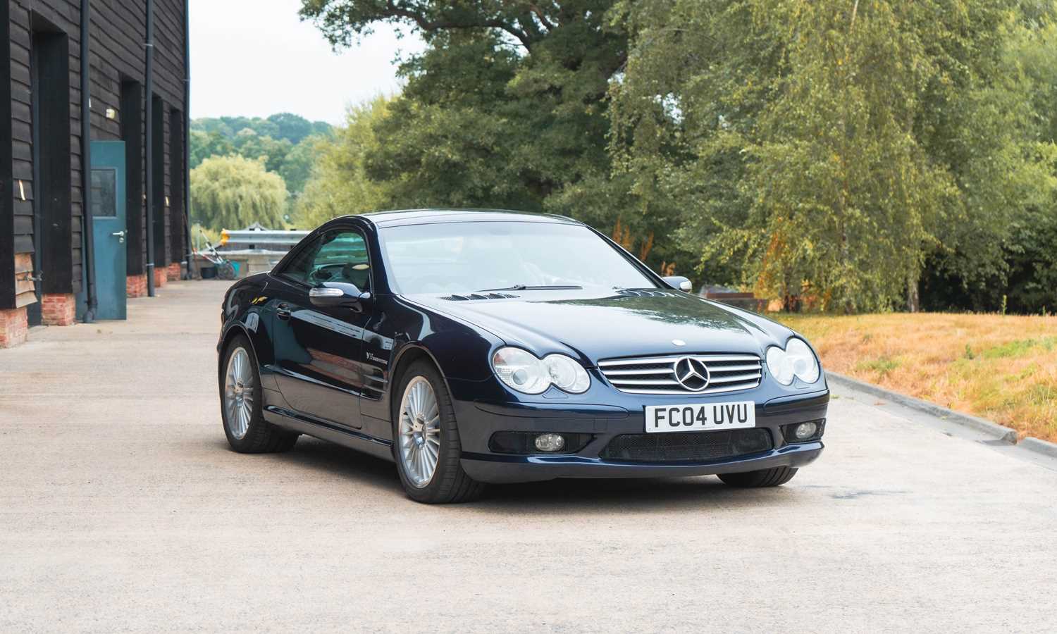 Lot 266 - 2004 Mercedes-Benz SL55
