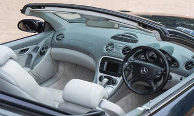 Lot 266 - 2004 Mercedes-Benz SL55