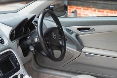 Lot 266 - 2004 Mercedes-Benz SL55