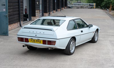 Lot 184 - 1989 Lotus Eclat Excel