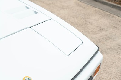 Lot 184 - 1989 Lotus Eclat Excel