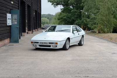 Lot 184 - 1989 Lotus Eclat Excel