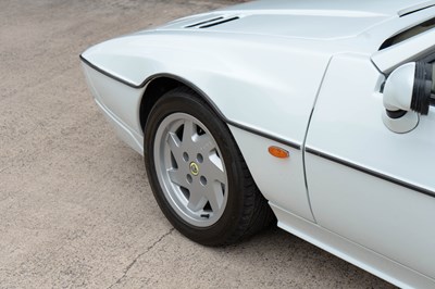 Lot 184 - 1989 Lotus Eclat Excel