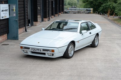 Lot 184 - 1989 Lotus Eclat Excel