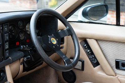 Lot 184 - 1989 Lotus Eclat Excel