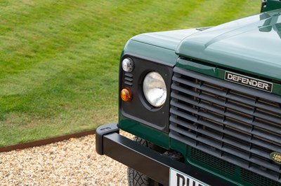 Lot 261 - 2006 Land Rover Defender TD5 90 Pick-up