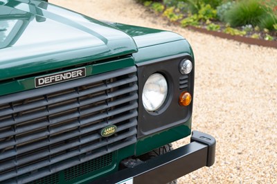 Lot 261 - 2006 Land Rover Defender TD5 90 Pick-up