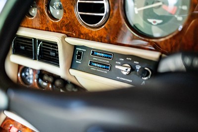 Lot 163 - 1988 Bentley Turbo R