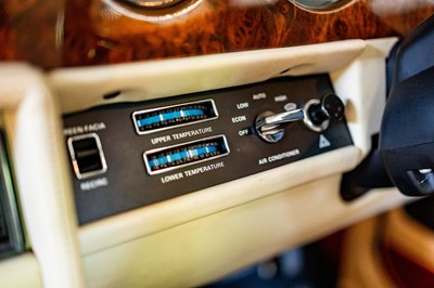 Lot 163 - 1988 Bentley Turbo R