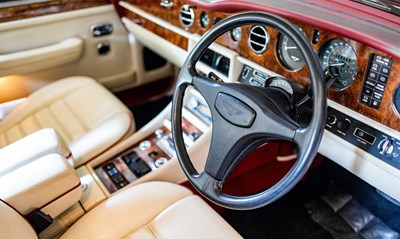 Lot 163 - 1988 Bentley Turbo R