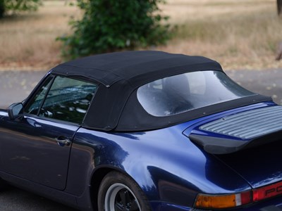 Lot 212 - 1989 Porsche 911 3.2 Convertible