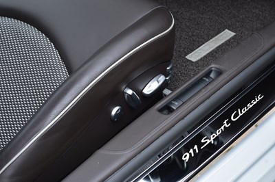 Lot 172 - 2010 Porsche 911 Sport Classic