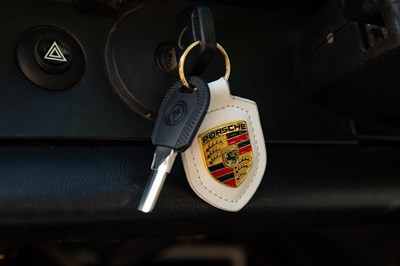 Lot 1983 Porsche 911 SC Cabriolet (3.0 litre)