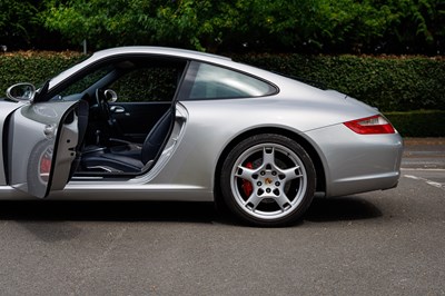 Lot 262 - 2004 Porsche 997/911 C2S