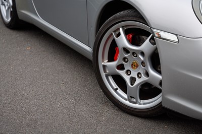 Lot 262 - 2004 Porsche 997/911 C2S