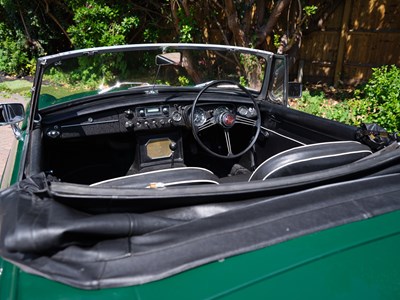 Lot 268 - 1964 MGB Roadster
