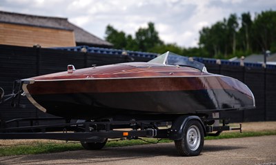 Lot 236 - Classic Style Wooden Speed Boat ‘Catch Me If You Can’