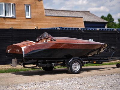 Lot 236 - Classic Style Wooden Speed Boat ‘Catch Me If You Can’