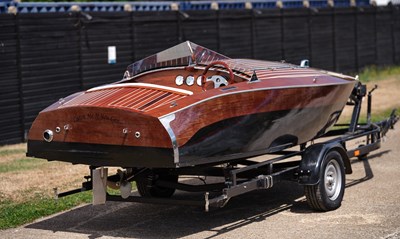 Lot 236 - Classic Style Wooden Speed Boat ‘Catch Me If You Can’