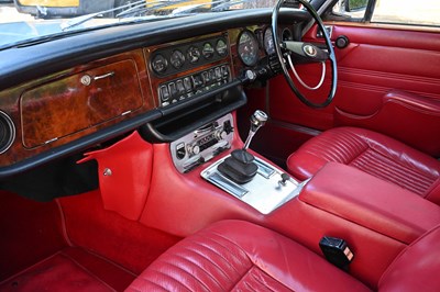 Lot 120 - 1971 Jaguar XJ6 Series I (4.2 litre)
