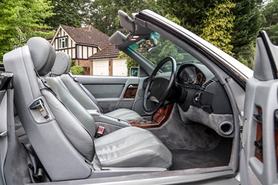 Lot 245 - 1990 Mercedes-Benz 500 SL