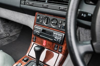 Lot 245 - 1990 Mercedes-Benz 500 SL