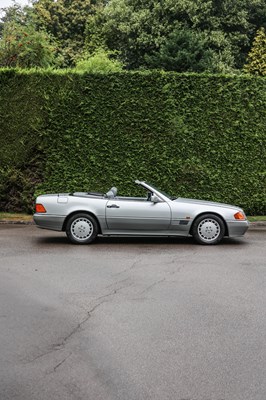 Lot 245 - 1990 Mercedes-Benz 500 SL