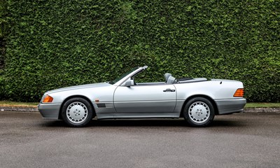 Lot 245 - 1990 Mercedes-Benz 500 SL