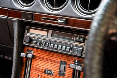 Lot 251 - 1981 Mercedes-Benz 280 SL