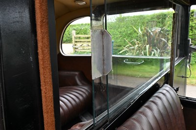 Lot 141 - 1957 Austin FX3 Taxi