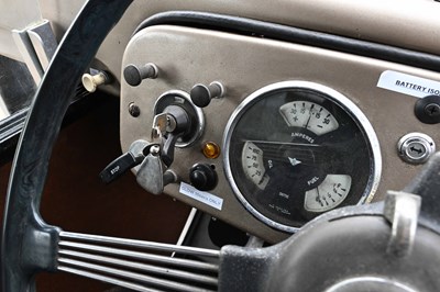 Lot 141 - 1957 Austin FX3 Taxi