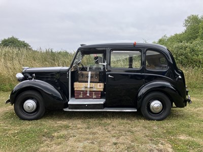 Lot 141 - 1957 Austin FX3 Taxi