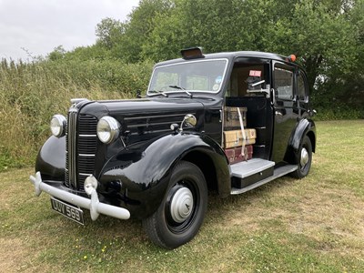 Lot 141 - 1957 Austin FX3 Taxi
