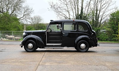 Lot 141 - 1957 Austin FX3 Taxi