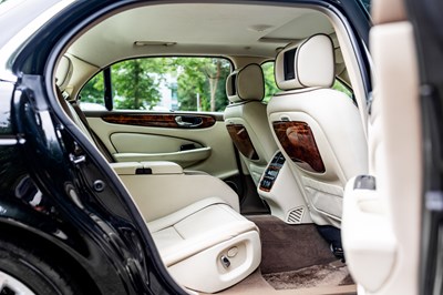 Lot 239 - 2008 Daimler Super Eight Final Edition