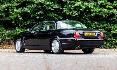Lot 239 - 2008 Daimler Super Eight Final Edition