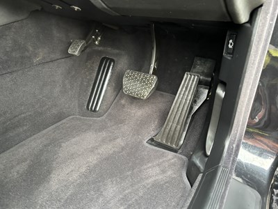 Lot 11 - 2001 BMW 735i