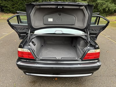 Lot 11 - 2001 BMW 735i