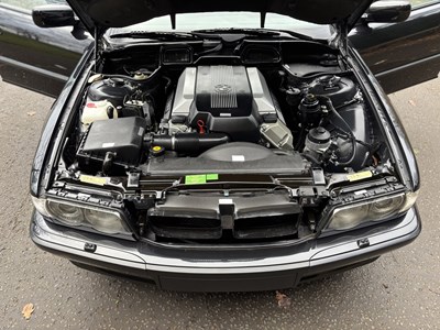 Lot 11 - 2001 BMW 735i