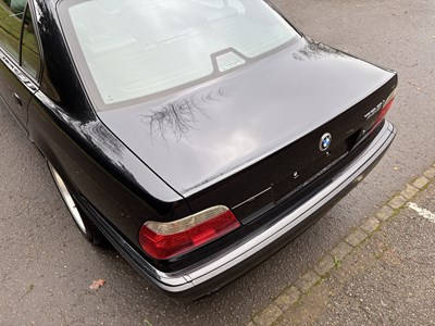 Lot 11 - 2001 BMW 735i