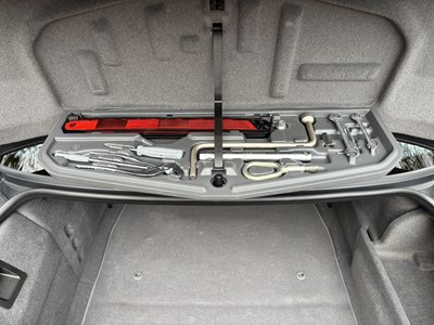 Lot 11 - 2001 BMW 735i