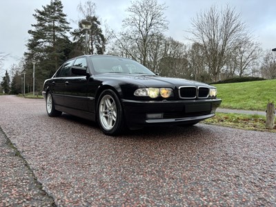 Lot 11 - 2001 BMW 735i