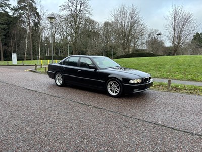 Lot 11 - 2001 BMW 735i