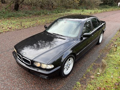 Lot 11 - 2001 BMW 735i
