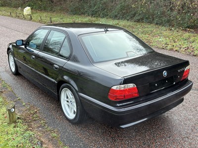 Lot 11 - 2001 BMW 735i