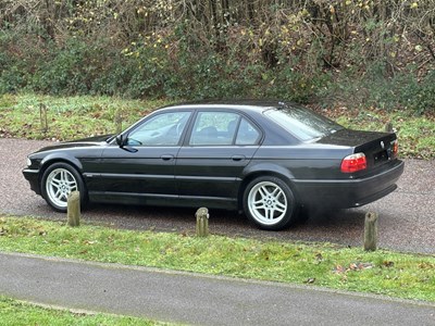 Lot 11 - 2001 BMW 735i