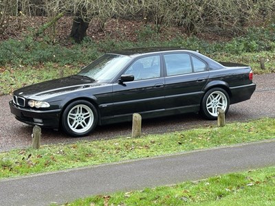 Lot 11 - 2001 BMW 735i