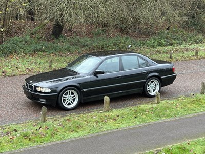 Lot 11 - 2001 BMW 735i